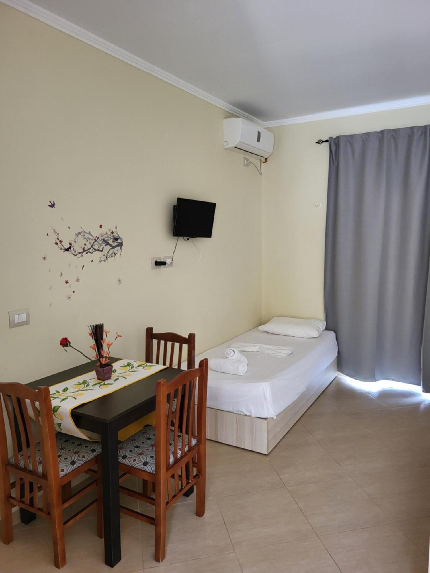 Apartments Jay Ksamil Luaran gambar